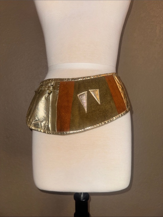 Accessories - 80s ✨✨ Vintage Gold with Olive and Rust Suede Waist Belt